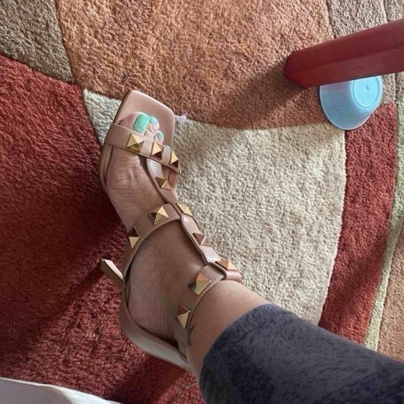 NEW Steve Madden Axton Studded Stiletto Sandal Nude Multi - Picture 6 of 10